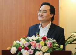 Bộ trưởng Phùng Xuân Nhạ phát biểu tại lễ công bố cam kết đồng hành, hỗ trợ của ngành TTTT với ngành GDĐT trong phòng chống dịch bệnh Covid-19
