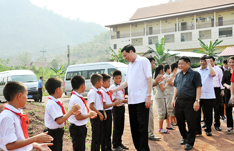 Chuyến đi sâu lắng nghĩa tình