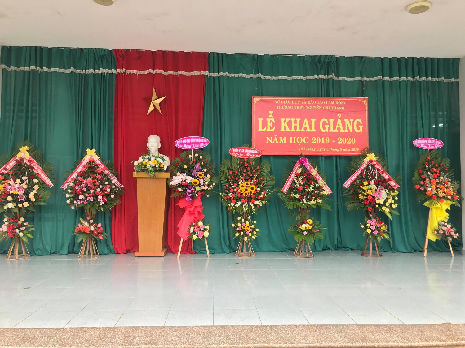 Khai giảng năm học mới 2019 - 2020