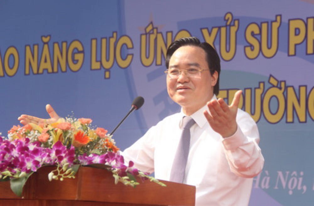 Bộ trưởng bộ Giáo dục và đào tạo - Phùng Xuân Nhạ