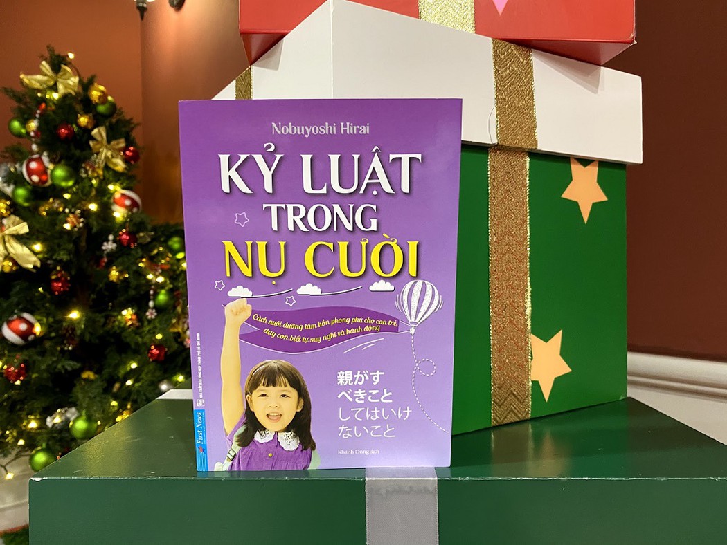 Kỷ luật trong nụ cười - Giáo dục con bằng tình yêu thương theo cách cha mẹ Nhật